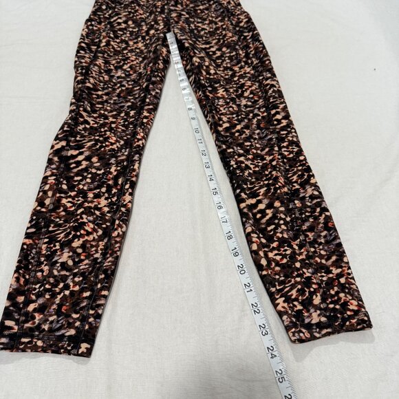 Lululemon Invigorate High-Rise‎ Tight Topography Multi Size 6 - Picture 8 of 10